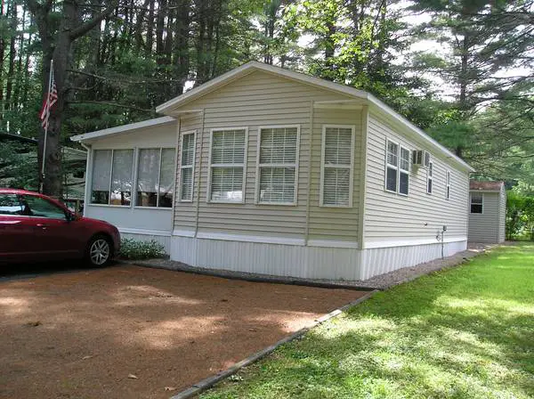 Our 10 Favorite Craigslist Manufactured Home Listings in ...