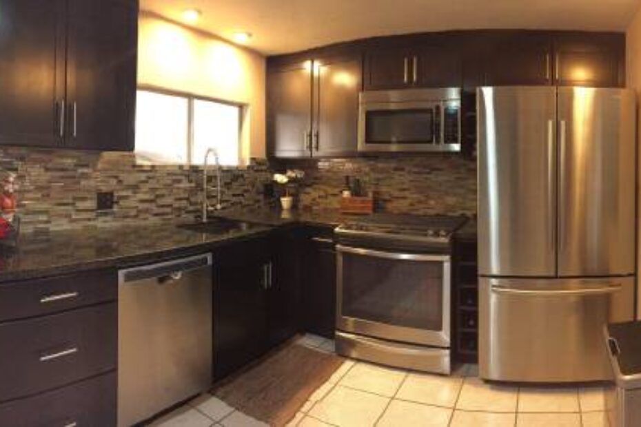cool double wide decor in arizona (kitchen 1)