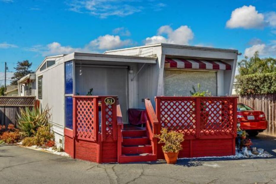 santa cruz single wide - vintage mobile home style