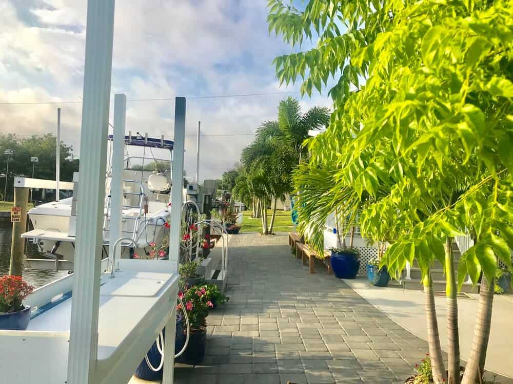 1988 Fuqua Manufactured Home Exterior