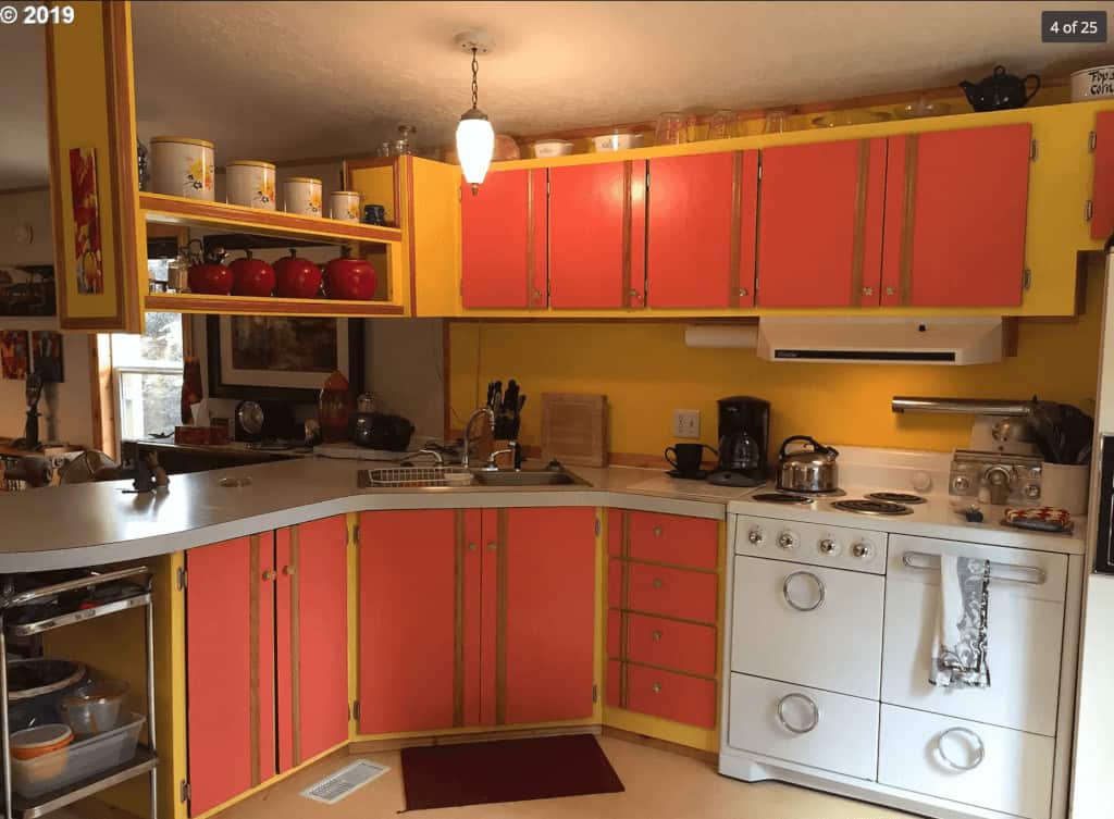 1997 Colorful Single Wide - mobile home kitchen cabinet colors