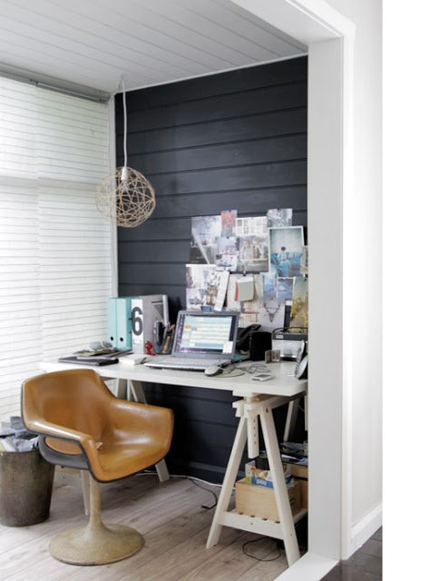 19 Great Home Office Ideas for Small Mobile Homes - dark wall and minimal design
