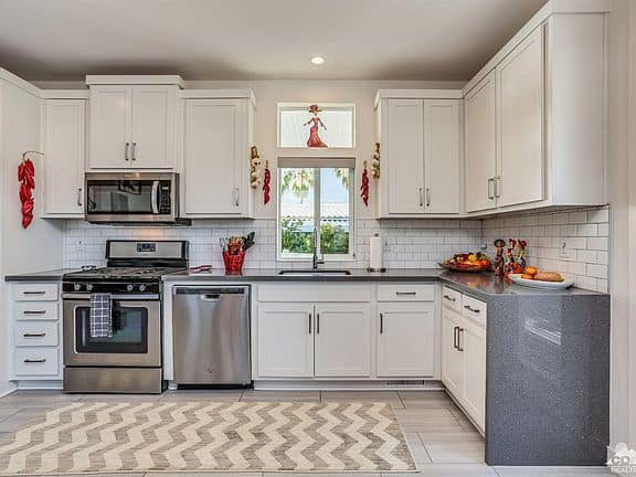 2018 Manufactured Home Single Wide w mid century modern decor 2