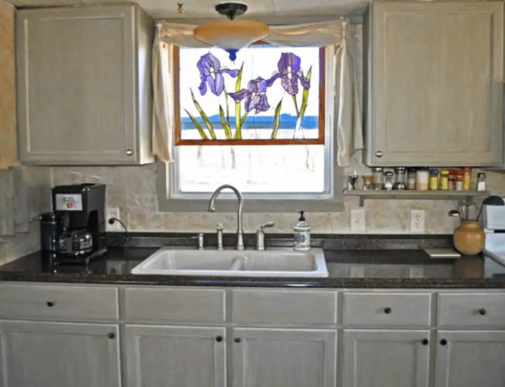 Painting Tile Board To Create New Backsplashes In Mobile Homes