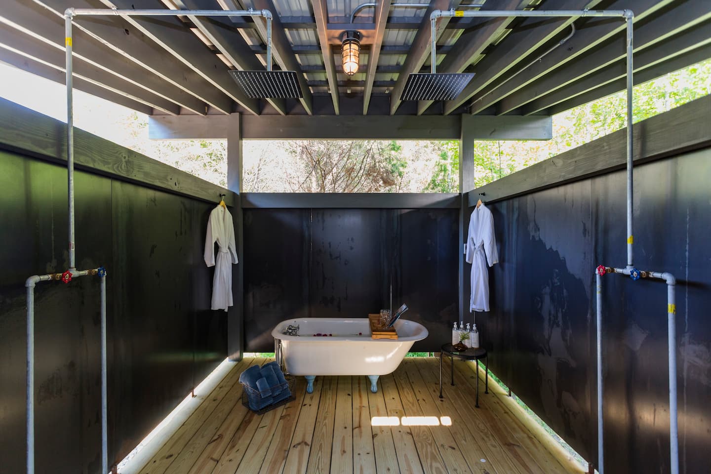 10 Cool Retro Trailers You Can Rent On Airbnb Mobile Home Living