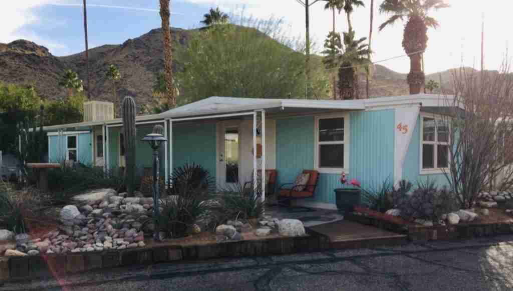 1968 Vintage Mobile Home is a Mid Century Dream