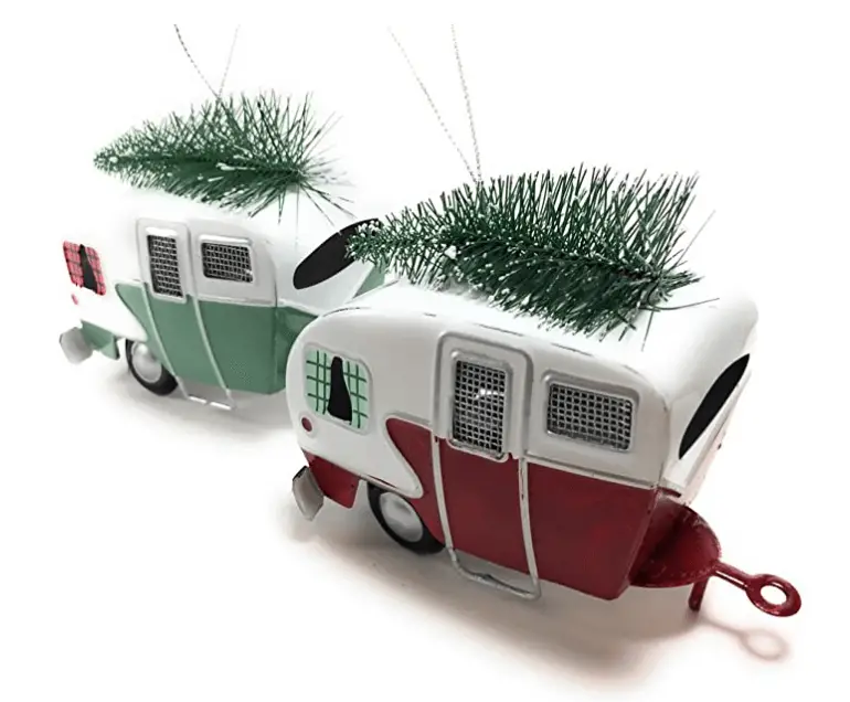 Amazon. Com kurt adler red and green campers hauling trees tin christmas holiday ornaments set of 2 home kitchen