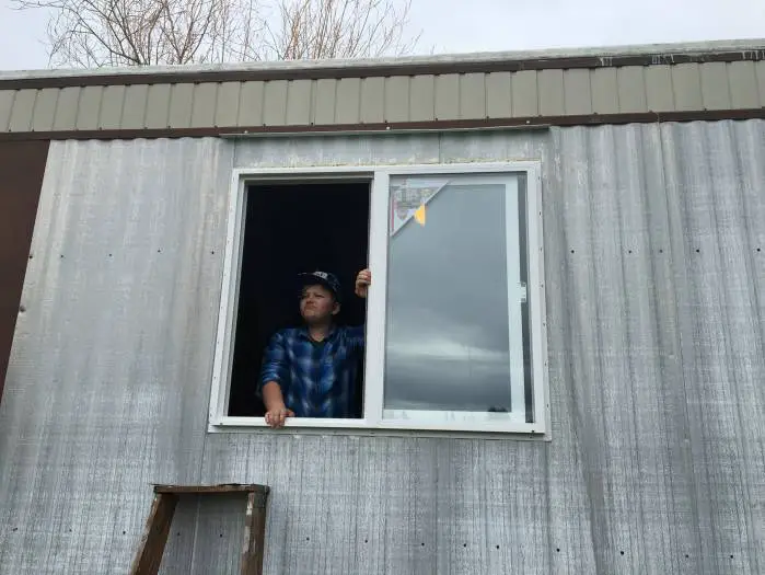 Complete remodel of a 1979 fleetwood single wide manufactured home - installing new windows - questions about mobile home roofs