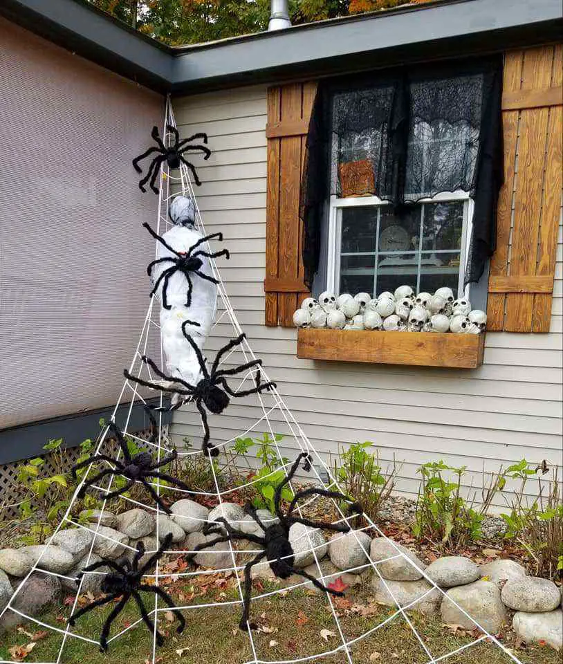 Halloween decor manufactured home porch decor spiders with man food