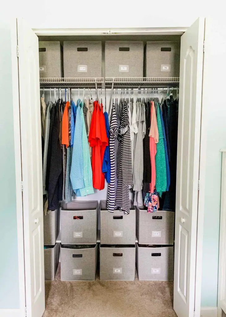 Organizing a small closet 7