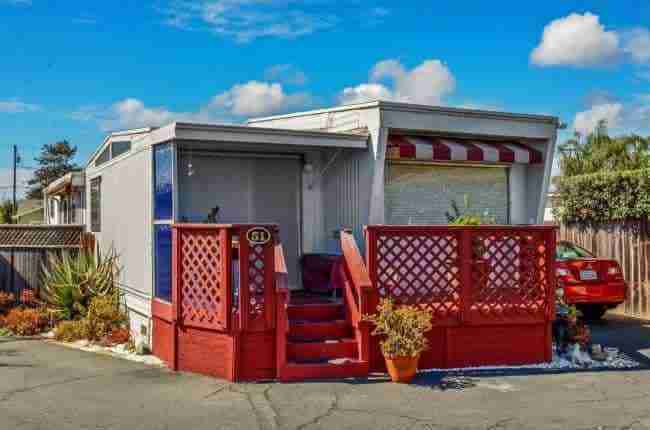 Santa cruz single wide – stylish vintage mobile home