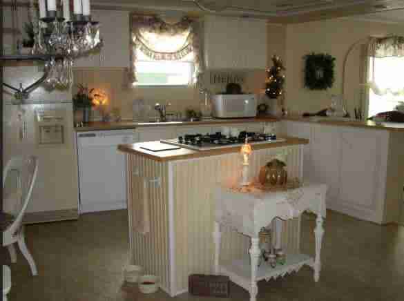 Charming cottage style manufactured home