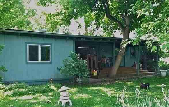The cozy colorado double wide for sale