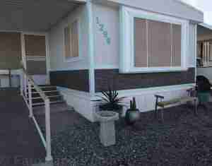 Fuax Rock Panel Used On Mobile Home Sideing 1