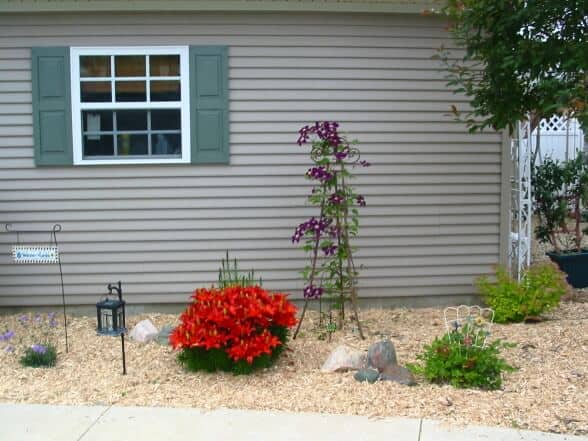 Landscaping ideas for a manufactured home