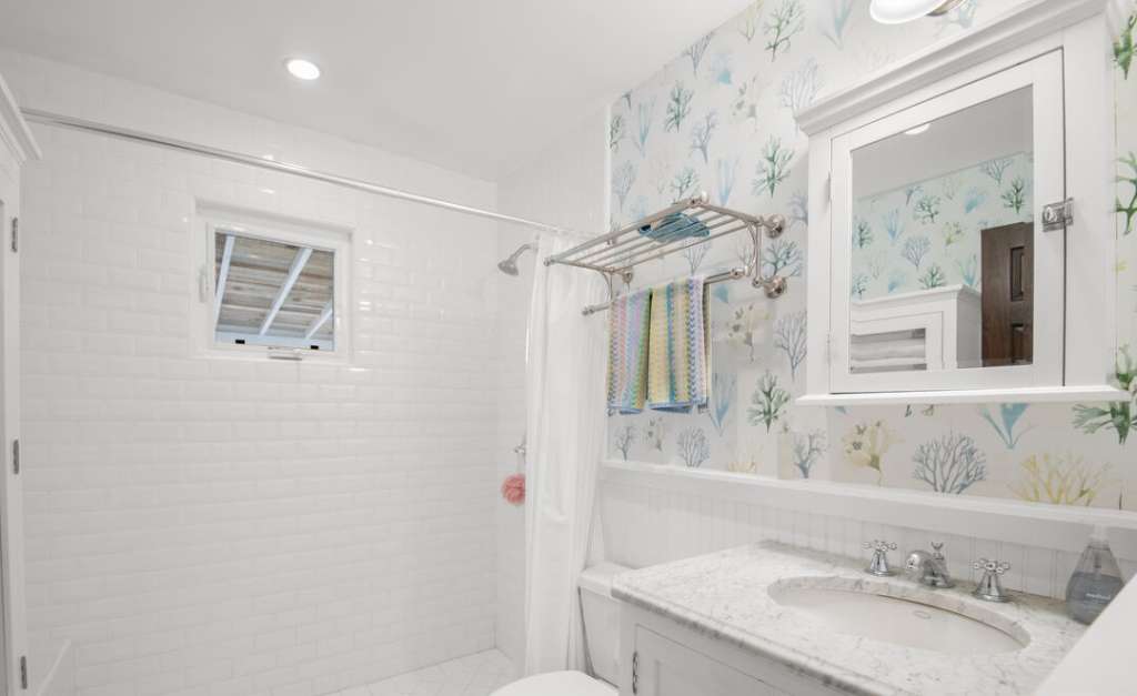 Malibu bath 2 | mobile home living