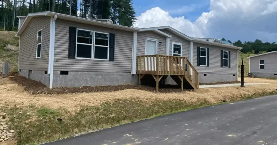 5 new construction mobile homes for sale in august