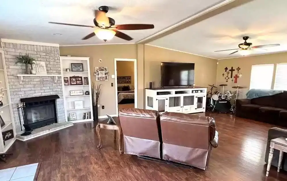 Oklahoma living room 1 | mobile home living