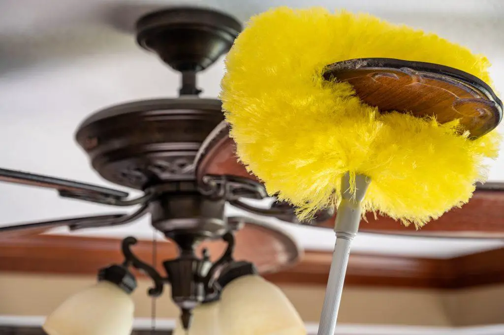 spring cleaning your mobile home ceiling fan