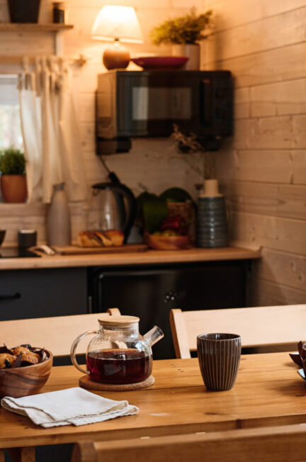 kitchen in wooden cottage 2025 02 10 10 01 44 utc