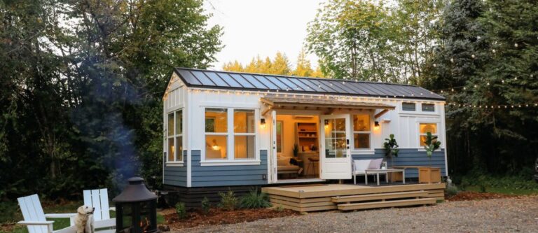 5 marvelous mobile homes on the market this month