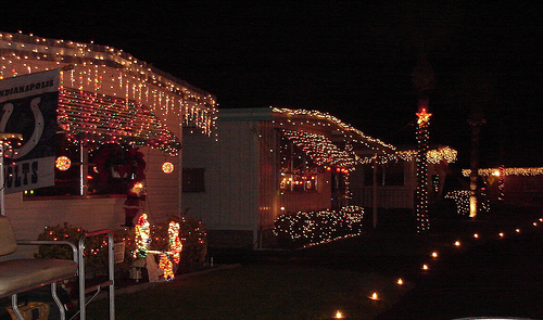 Mobile home park with christmas lights - christmas in a mobile home