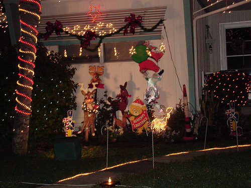 Vintage mobile home decorated for the holidays
