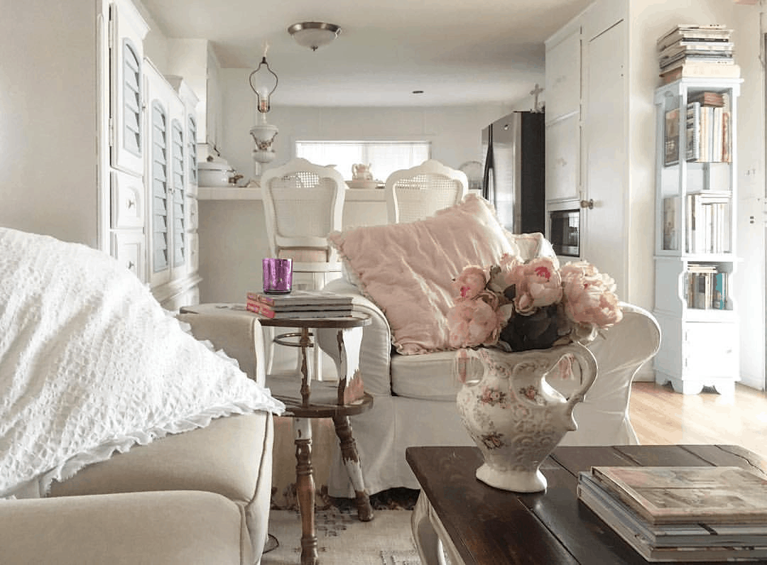romantic shabby chic mobile home with shabby chic style