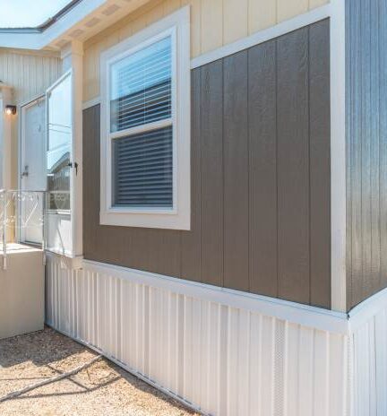 Arlington manufactured home exterior