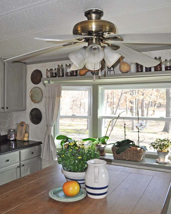 Ceiling fan face lift - updating a ceiling fan on a budget - after project - kitchen