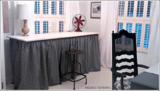 modern-manufactured-home-makeover-guest-bedroom-and-craft-room-sewin-gtable