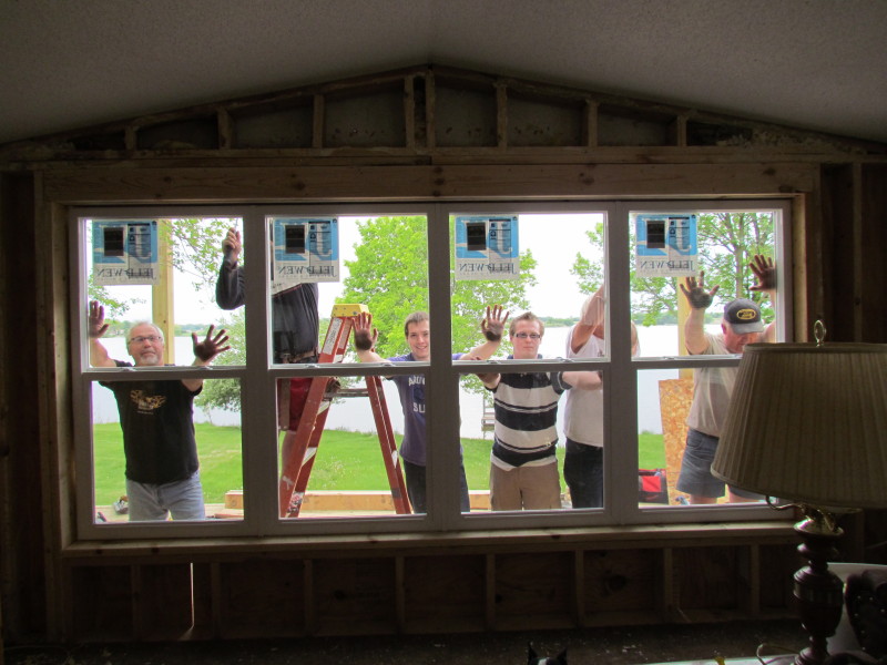 Our crew put in the new window