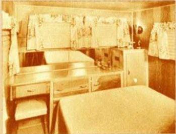 Pacemaker Tri-Level Mobile Home Master Bedroom When NEw -