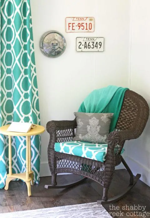 The Shabby Creek Cottage
