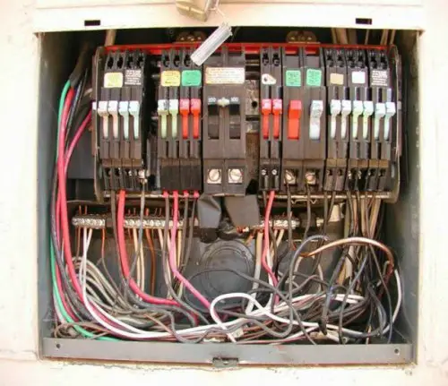 Zinsco panel breaker box