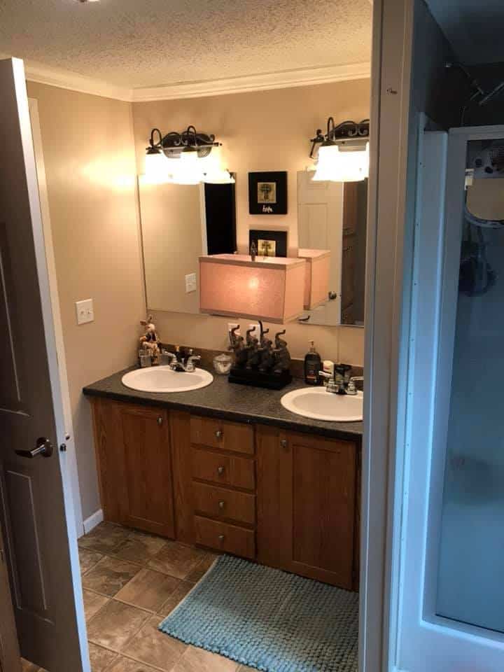 Alabama Single Wide Master Bath