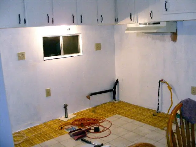 single wide kitchen remodel-painting kitchen