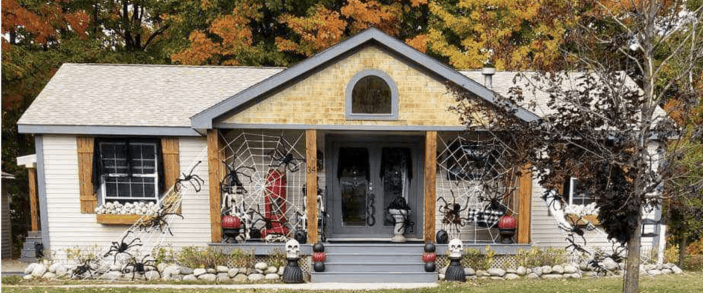 Boo-tiful Manufactured Home