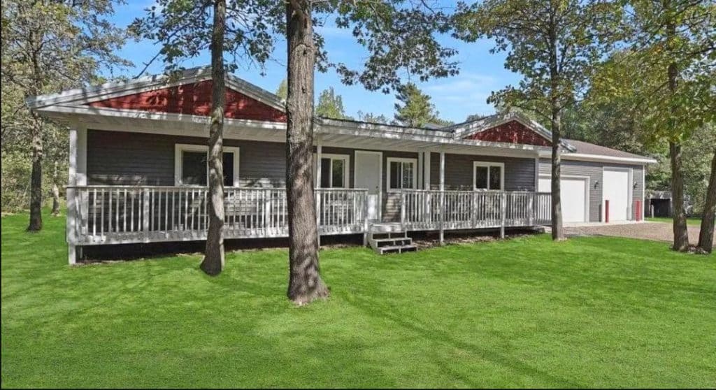 Buying A Mobile Home In Minnesota Mobile Home With Porch