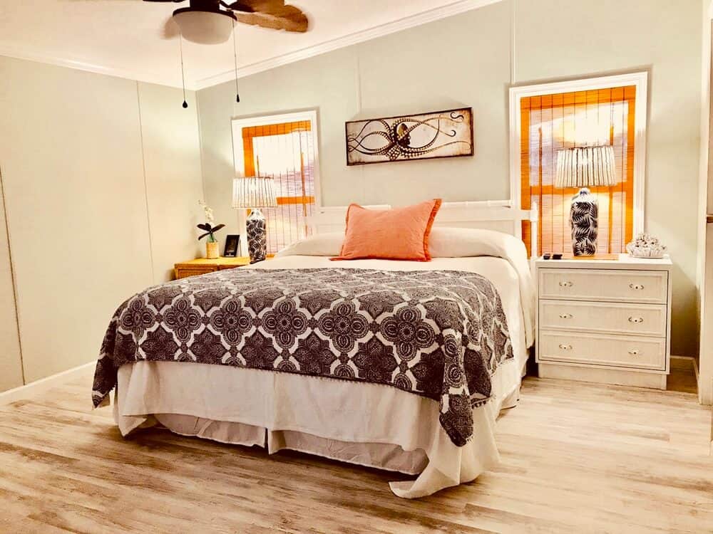 Cool Master Bedroom In 1988 Manufactured Home