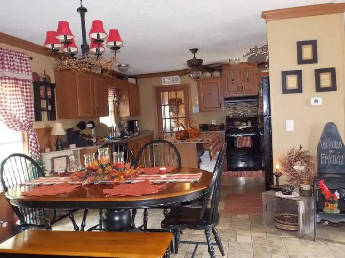 country decor in a manufactured home 6