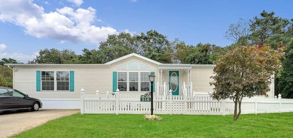Double Wide With Painted Shutters And Door