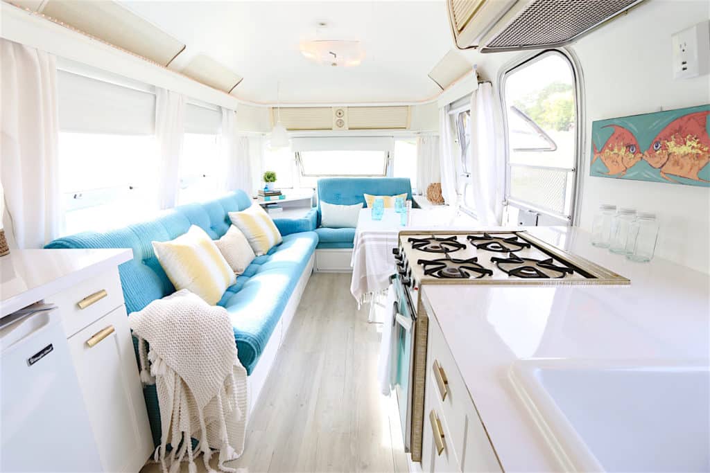 Dreamy Airstream Dining After