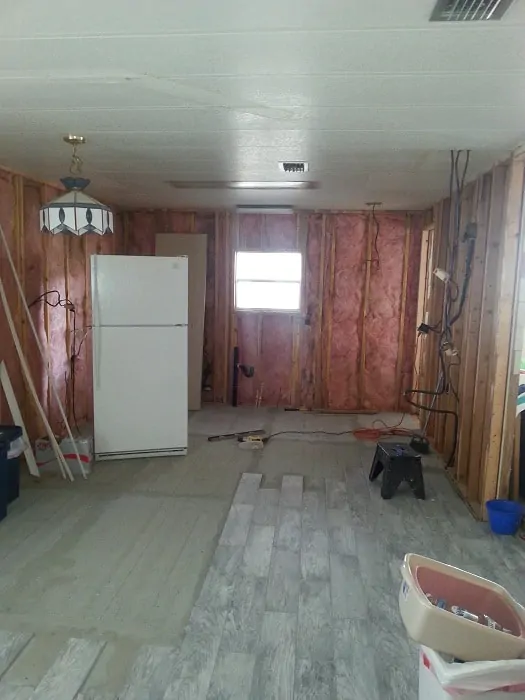 Flip Flop Beach Themed Mobile Home Getting New Walls