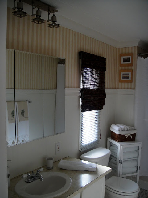 manufactured home bathroom decor ideas