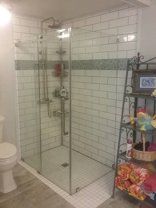 Frameless Shower