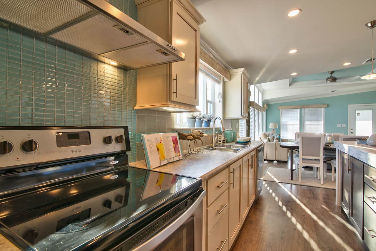 Glass Tile on kitchen walls