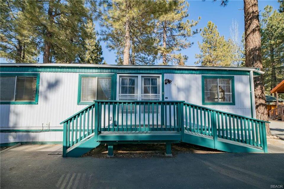 5 Impressive Mobile Homes For Sale In April Impressive mobile homes big bear front porch
