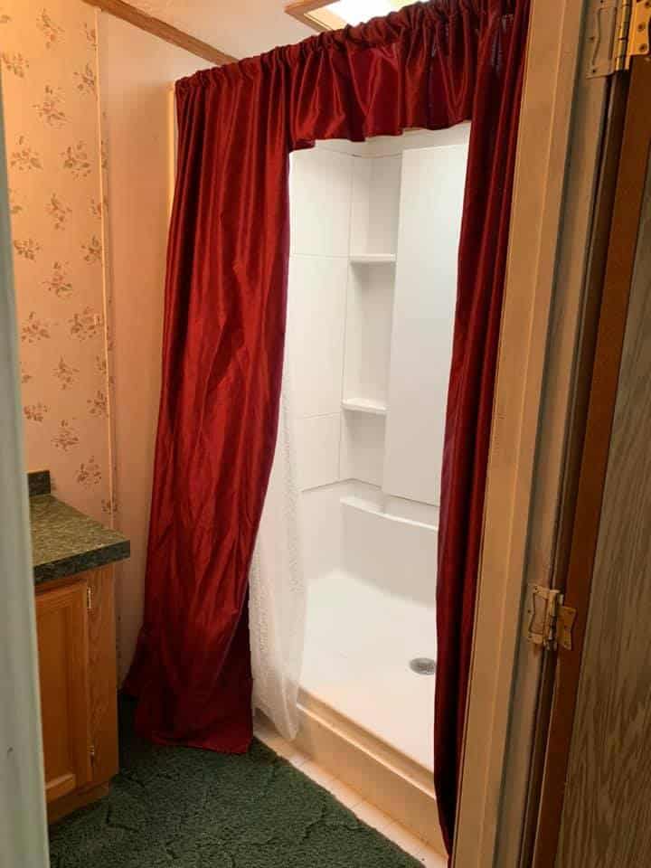 Kellie Bathroom Tub Before