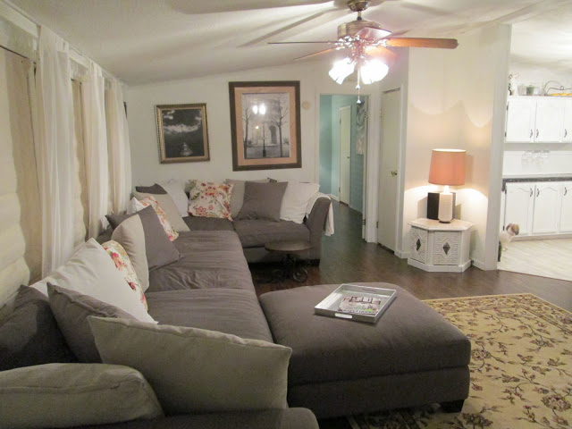 manufactured home-living room after